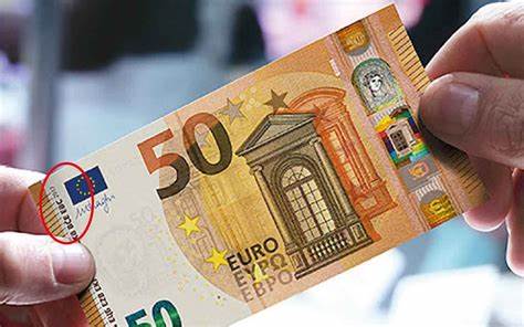 La banconota da 50 euro che vale tantissimo: ecco il motivo - Social ...