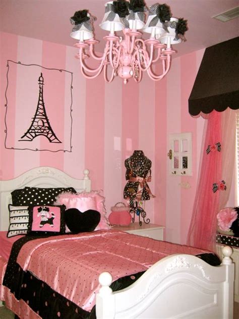 Black white and pink bedroom ideas   Home Trendy