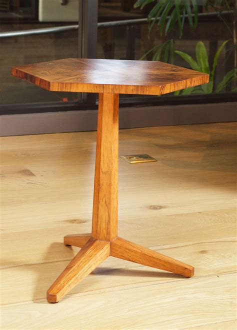 Heritage   Side Table For Sale at 1stdibs