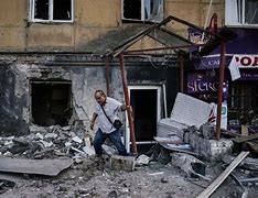 Image result for Eastern Ukraine Rebels Evacuate Civilians
