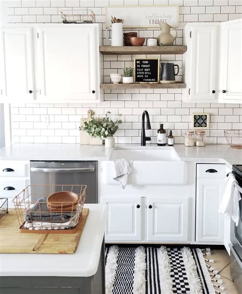 Black And White Subway Tiles Kitchen Designs (24)   Home kitchens  