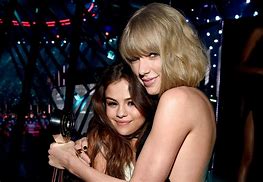 Image result for Selena Gomez Und Taylor Swift