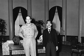 Image result for Emperor Hirohito and MacArthur