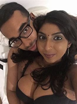 Tamil malaysian aunty hot nude selfie with her husband slave
