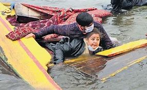 Image result for Pakistan boat capsize