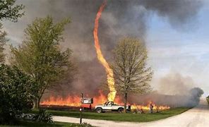 アメリカ合衆国オハイオ州で火災により木造校舎が炎上 に対する画像結果
