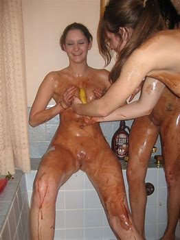 Amatuer girls naked at party Porn Videos Horror Porn Craz