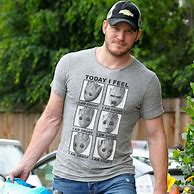 Image result for Jeans and T-shirt Chris Pratt Look