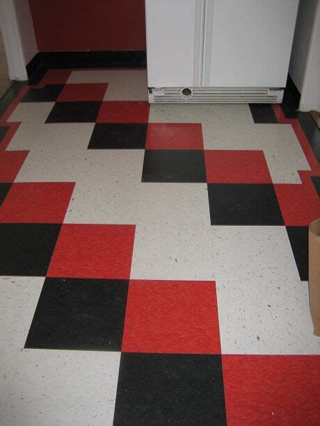 Suzanne's cheery red, black and white checkerboard floor   Retro Renovation