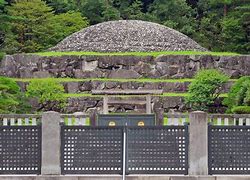 Image result for Hirohito Grave