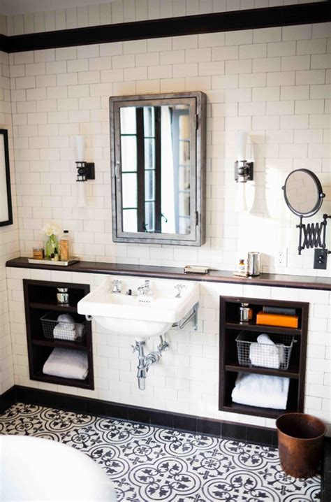 Amazing Black And White Bathroom Design With A Retro Vibe   DigsDigs