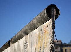 Image result for Pics of Berlin Wall