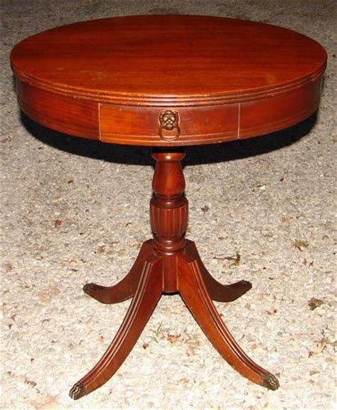 Vintage Round Drum End Table w 1 Drawer Lion Pull Claw Feet No 485  