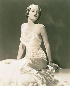 Image result for Dorothy Lamour (1914-1996) the famous American actress and singer most popular in the 1940s, wasn’t just a star on the screen — she also threw her weight behind numerous WWII war bond sales efforts, and handily topped those charts.