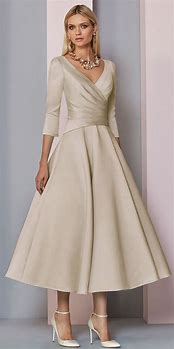 Image result for A-Line Mother Of The Bride Dress Elegant See Through Jewel Neck Knee Length Chiffon Lace 3/4 Length Sleeve With Lace Ruching 2022 Ivory US 6 / UK 10 /