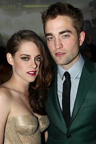 Image result for Kristen Stewart with Robert Pattinson