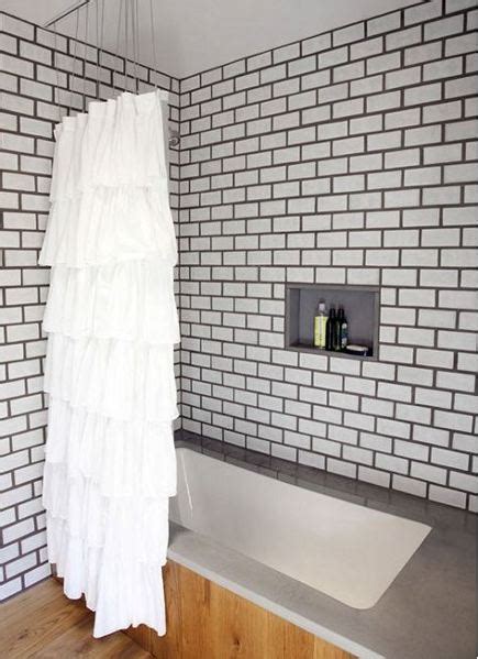 30 Pictures for Bathrooms with Subway Tiles