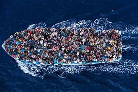 Bildergebnis für Flucht Mittelmeer
