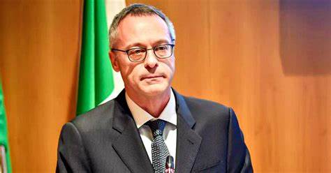 Confindustria, Carlo Bonomi è il nuovo presidente: "Servono cambiamenti ...