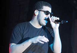 Image result for Drake Over Rihanna Crying