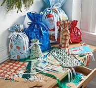 Image result for Kringle Express 30-Piece Woven Party Gift Bag Set