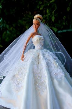 Barbie Wedding Dress 2014 | LookStyleDolls | Flickr