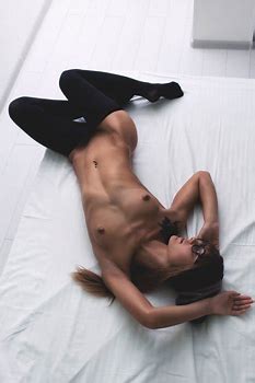 on bed perfect body if you like skinnyfit Porn Pic EPORNER