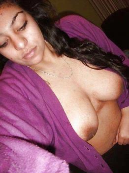 Nude Indian aunties ke big boobs tight chut ke photos
