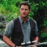 Image result for Chris Pratt Gun Jurassic World