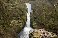 Image result for Bridal Veil Falls Oregon 1600X900