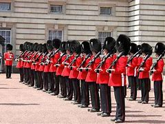 Image result for Grenadier Guards Buckingham Palace