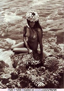 Most Beautiful Polynesian Women Nude