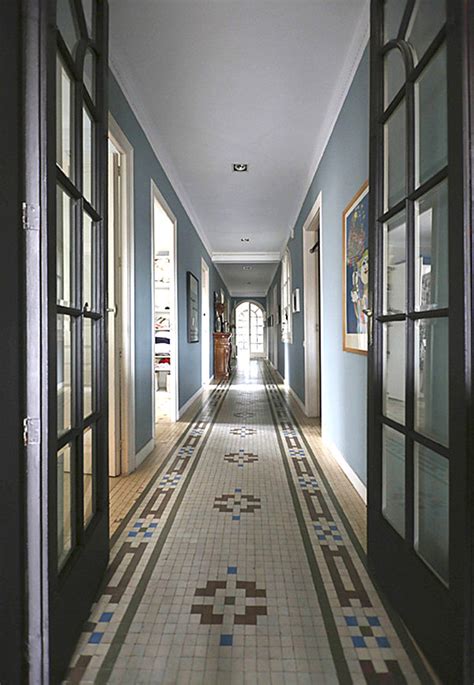 Hallway Decorating Ideas That Sparkle With Modern Style