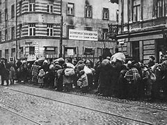 Image result for Jewish Warsaw Ghetto Uprising