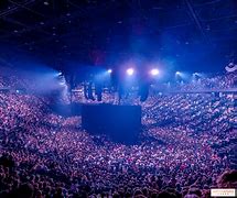 Image result for Roger Waters Concert Pics