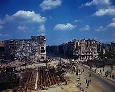 Image result for Berlín After WW2