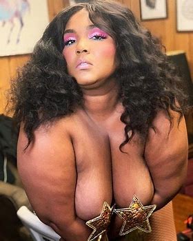 Lizzo Nude Fat Ass and Boobs Pics and LEAKED Porn Video