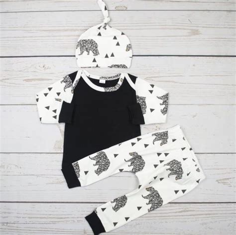 Black and white bears sweat suit   Baby boutique clothing, Baby boy  
