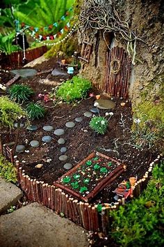 Perfect Fairy Garden Ideas To Inspire Your Mini Garden 39 - LOVAHOMY