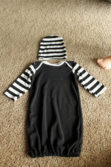 Stripes Black and White Baby Gown   Buy baby clothes, Childrens clothes  
