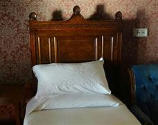 Image result for Hillsdale Furniture Sorrento Bed