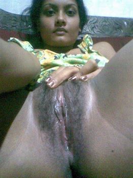 Pussy Spreading Naked South Indian Aunty