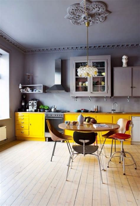 27 Yellow Kitchen Decor Ideas To Raise Your Mood   DigsDigs