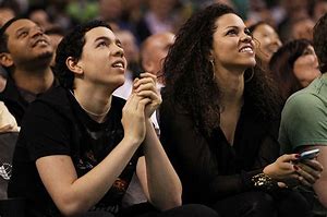 Image result for Seth Curry Fiance