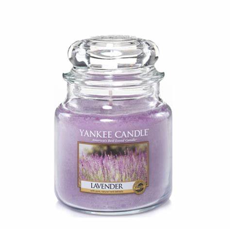 Yankee Candle Lavender Medium Jar (1043442E) - Candle Emporium
