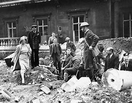 Image result for Buckingham Palace Bombing WW2