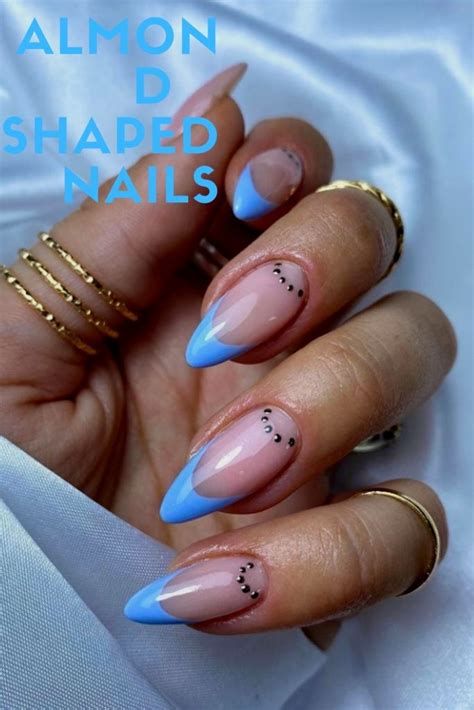 35 simple and beautiful almond shaped nail designs