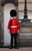 Image result for British Soldiers Buckingham Palace