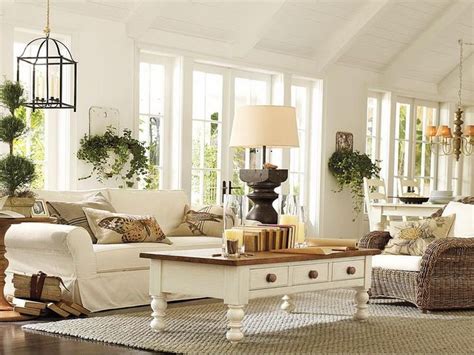 25 Farmhouse Sunrooms You Will Never Want to Leave   DigsDigs