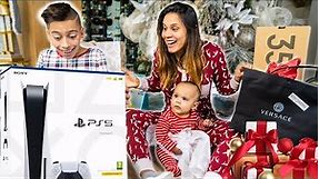 OPENING PRESENTS on CHRISTMAS MORNING!!! | The Royalty Family
